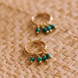 Sézane Carla Hoop Earrings in Gold and Green Malachite Beads